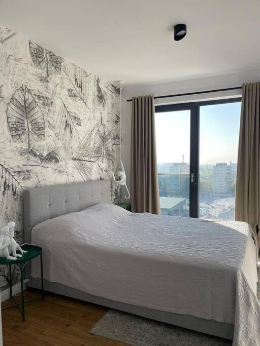 Modern 2-Bedroom Apartment In New Residence Крайова Екстер'єр фото